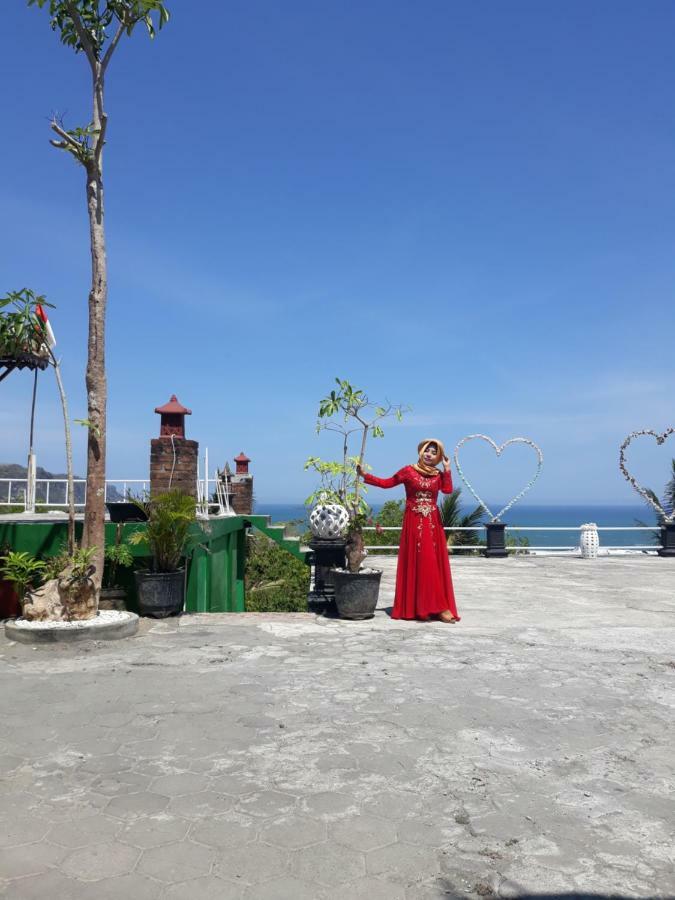 Losmen Kinasih Puncak & Gazebo Pandang بانتول المظهر الخارجي الصورة